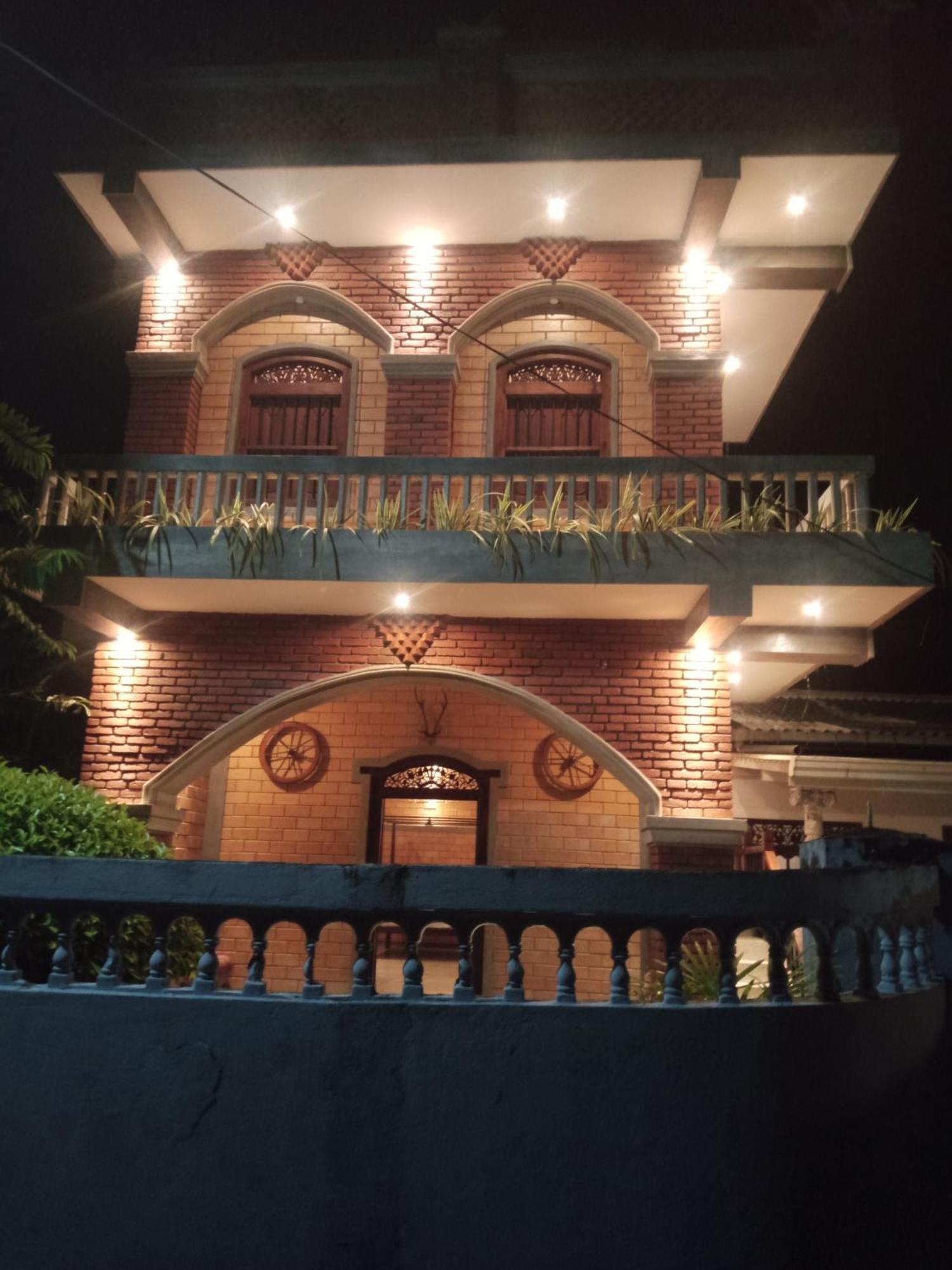 The Brick Wonder Hotel Habaraduwa Central Eksteriør billede